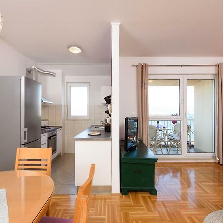 Dani Apartment โตรกีร์ ภายนอก รูปภาพ