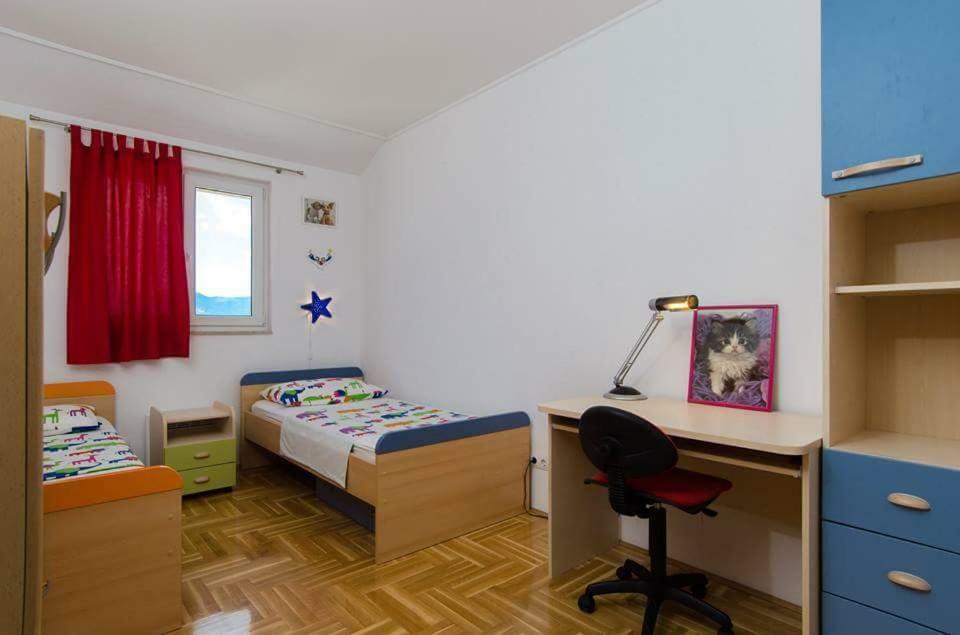 Dani Apartment โตรกีร์ ภายนอก รูปภาพ
